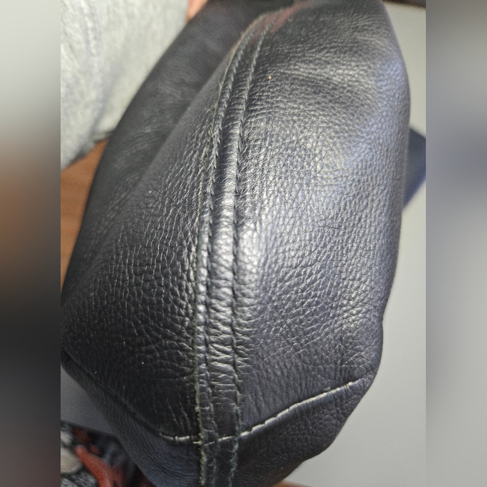 ​⭐ BUNDLE DEAL: Madewell Leather Shoulder Bag+ Matching Coin Purse ⭐ - Picture 7 of 12